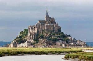 Mont St Michel tour from paris