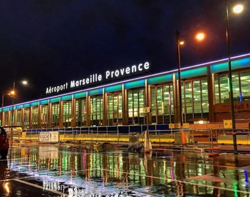 Marseille Airport Transfer with Private Driver & Luxury Car